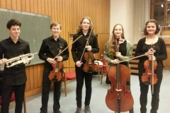 The-trumpet-strings-hat-der-erste-Preis-in-der-Musikschule-Paul-Hindemith-gewonnen.-Und-einen-Sonderpreis